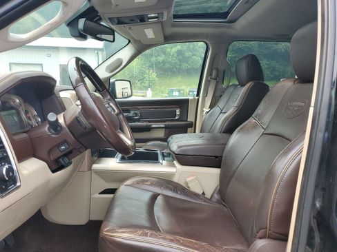 Used 2015 RAM 1500 Laramie Longhorn w/ Convenience Group AWD/4WD image 10