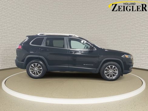 Used 2021 Jeep Cherokee Latitude Lux image 4