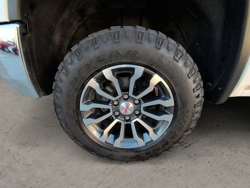 Used 2018 GMC Sierra 1500 2WD Regular Cab w/ Sierra Convenience Package image 14