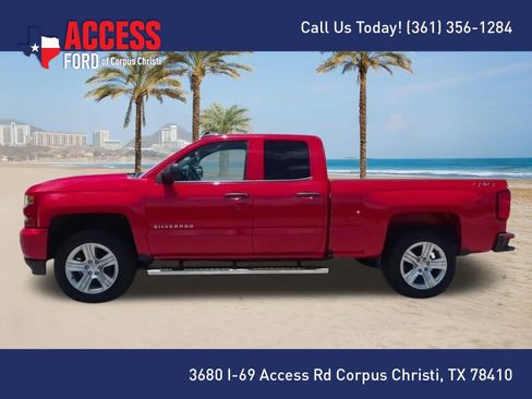 Used 2019 Chevrolet Silverado 1500 Custom w/ Custom Convenience Package AWD/4WD image 5