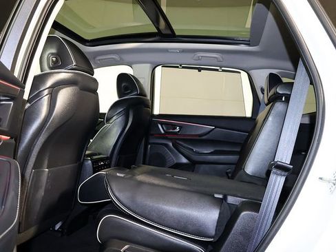 Used 2023 Acura MDX SH-AWD w/ Advance Package image 15
