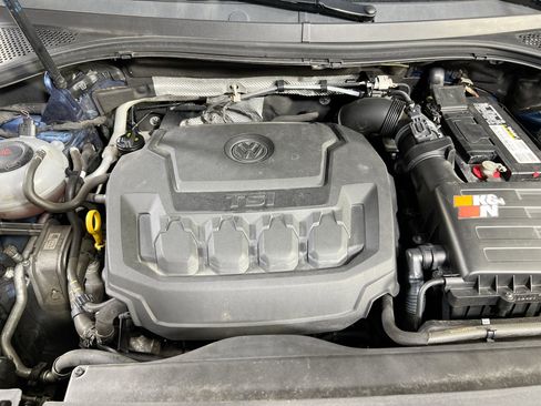 Used 2018 Volkswagen Tiguan SEL image 31