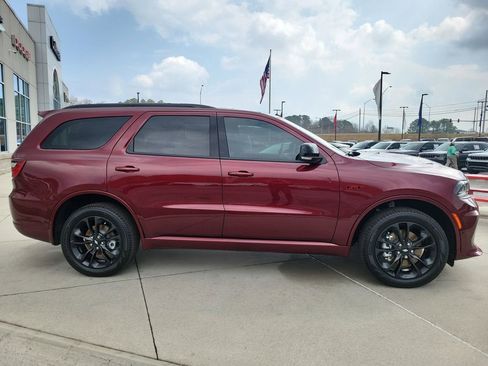 New 2026 Dodge Durango GT image 2