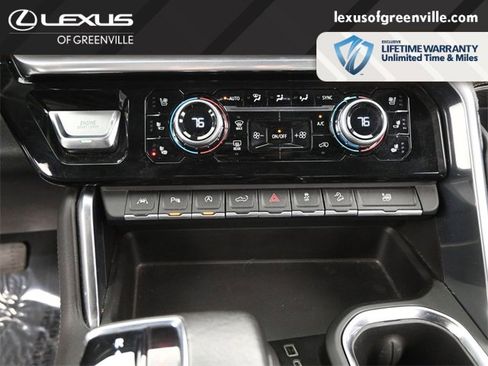 Used 2022 GMC Sierra 1500 Denali w/ Denali Reserve Package image 19