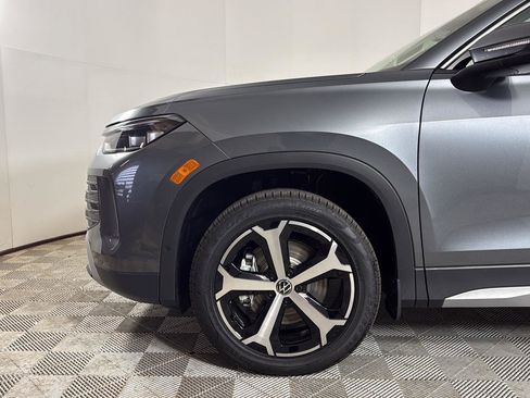 New 2026 Volkswagen Tiguan SE AWD/4WD image 10