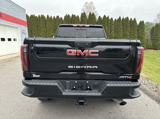 Used 2024 GMC Sierra 2500 AT4 w/ Technology Package video 4