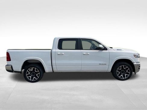 Used 2026 RAM 1500 Laramie AWD/4WD image 4