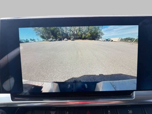 Used 2025 Chevrolet Silverado 3500 LT w/ Convenience Package image 20