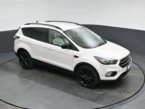Used 2018 Ford Escape SEL w/ Ford Safe & Smart Package image 57