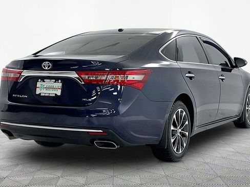 Used 2016 Toyota Avalon XLE Premium image 6