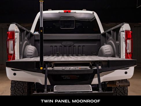 Used 2020 Ford F250 Lariat image 9