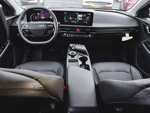 New 2025 Kia EV6 Light AWD/4WD image 14