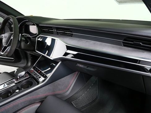 Used 2025 Audi RS 6 performance image 26