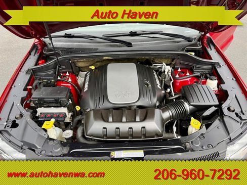 Used 2011 Jeep Grand Cherokee Laredo AWD/4WD image 15