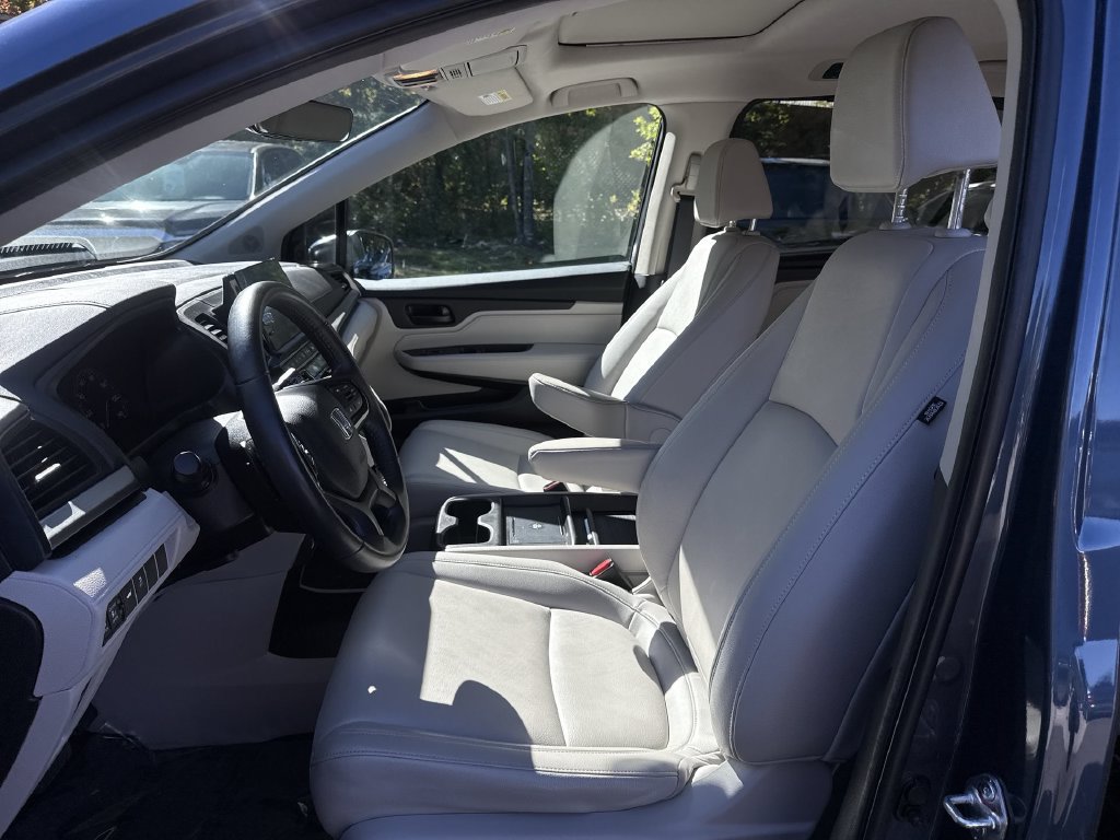 Used 2025 Honda Odyssey EX-L image 13