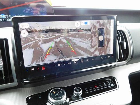 New 2026 Ford Expedition Active image 46