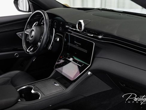 Used 2023 Maserati Grecale Modena image 44