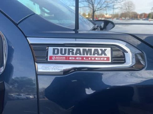 Used 2022 GMC Sierra 2500 Denali image 16