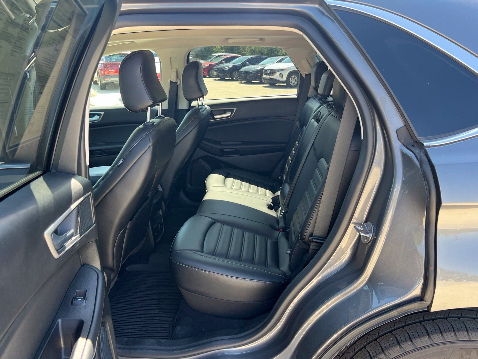 Used 2024 Ford Edge SEL w/ Convenience Package AWD/4WD image 17