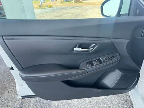 Used 2023 Nissan Sentra SV image 15