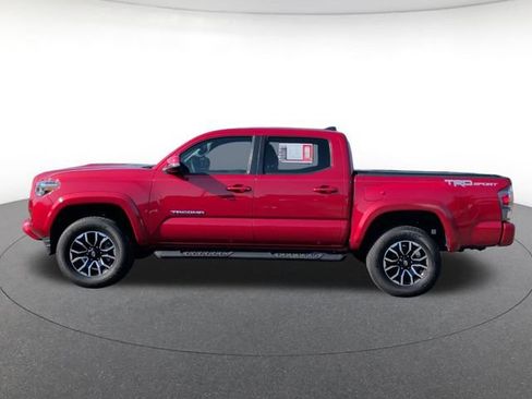 Used 2023 Toyota Tacoma TRD Sport RWD image 3