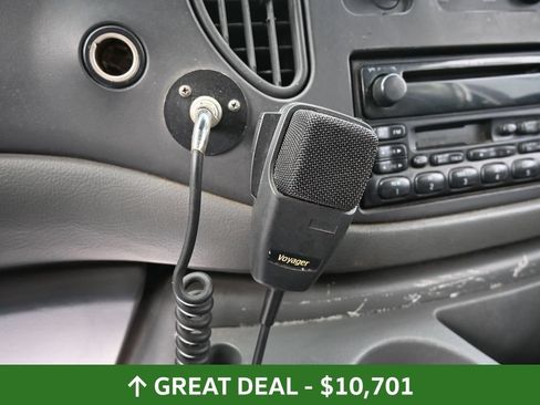 Used 2003 Ford E-450 and Econoline 450 RWD image 41