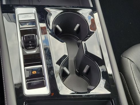 New 2026 Volkswagen Atlas Cross Sport SEL Premium R-Line image 30