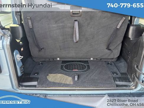 Used 2024 Jeep Wrangler Sport AWD/4WD image 11