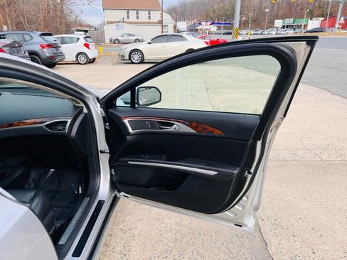 Used 2014 Lincoln MKZ AWD w/ Equipment Group 102A Reserve image 18