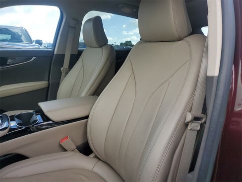 Certified 2022 Lincoln Nautilus Reserve w/ Cargo Utility Package image 21