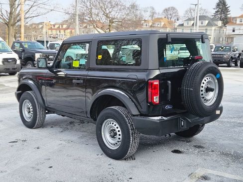 New 2025 Ford Bronco 2-Door AWD/4WD image 3
