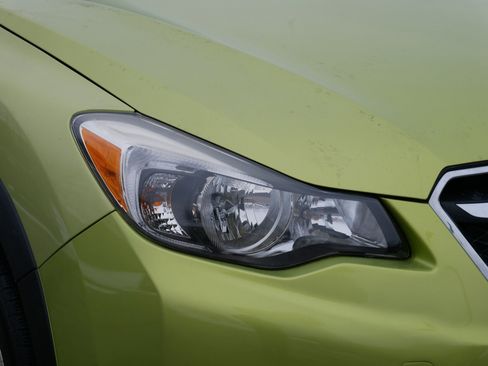 Used 2014 Subaru Crosstrek 2.0i Premium w/ Popular Package #2 image 16