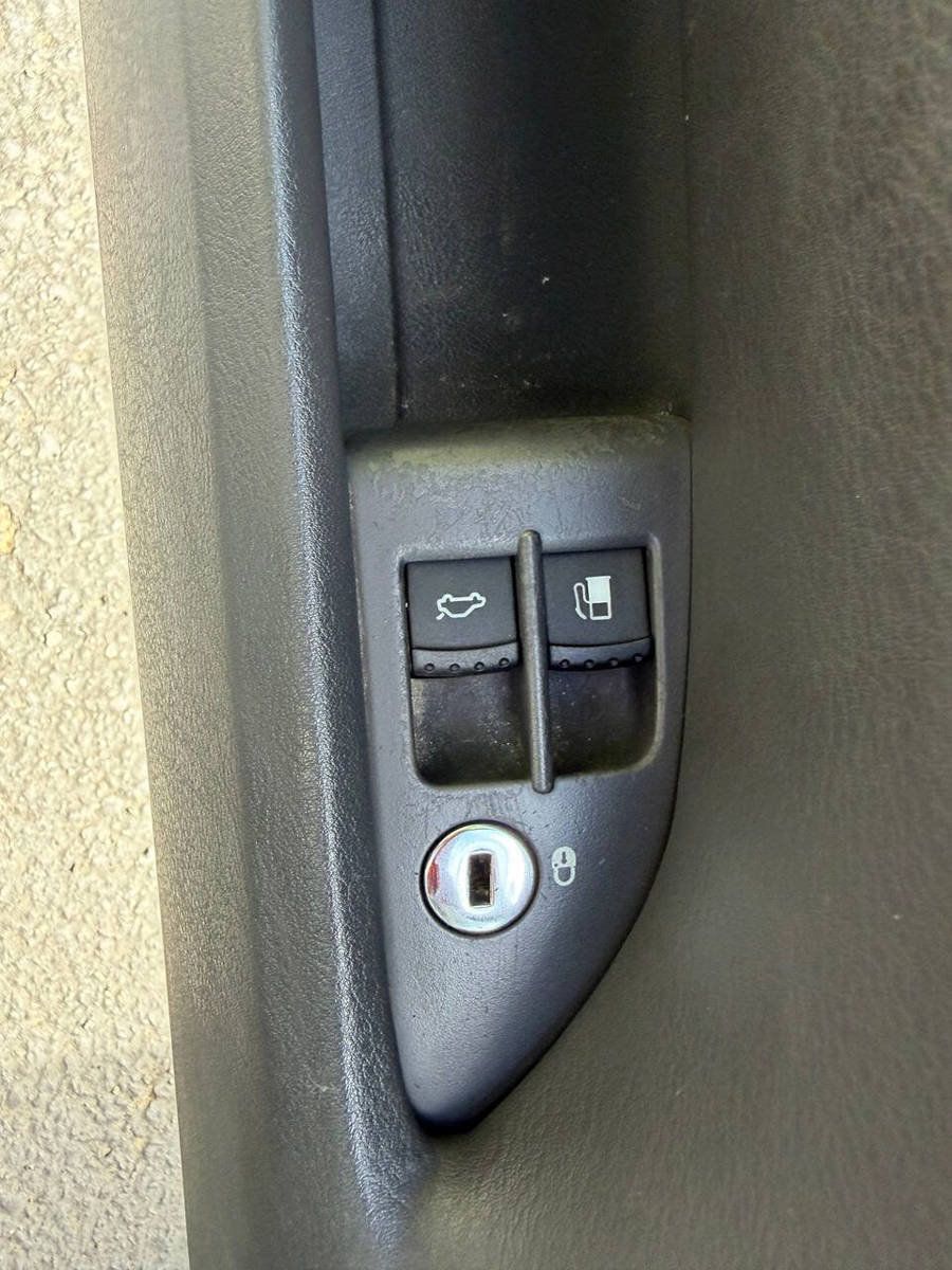 Used 2005 Volkswagen Passat GL FWD image 55