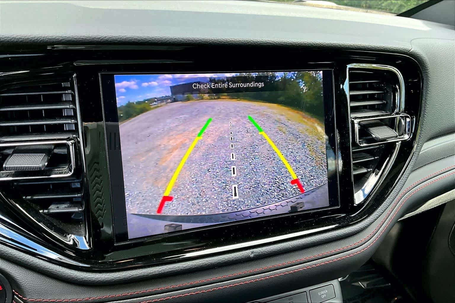 Used 2025 Dodge Durango GT AWD/4WD image 27
