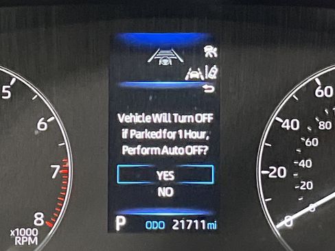 Used 2025 Toyota Corolla Cross LE FWD image 22