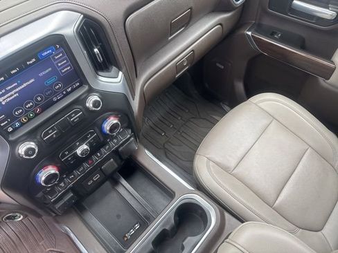 Used 2021 GMC Sierra 3500 SLT w/ SLT Preferred Package AWD/4WD image 14