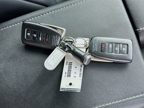 Used 2022 Lexus RX 350 F Sport w/ Accessory Package AWD/4WD image 35