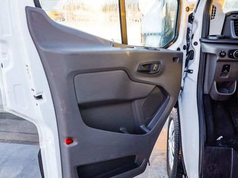Used 2023 Ford Transit 350 XLT image 21