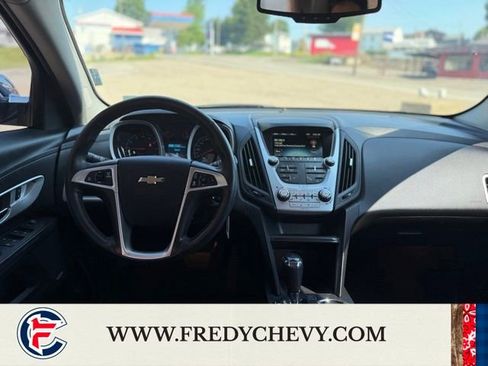 Used 2016 Chevrolet Equinox LTZ w/ Enhanced Convenience Package FWD image 9
