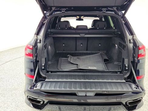 Used 2021 BMW X5 M50i AWD/4WD image 22