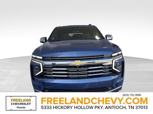New 2026 Chevrolet Suburban Premier image 7