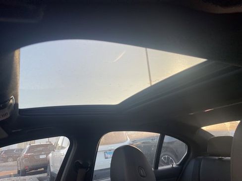 Used 2021 BMW 330i xDrive Sedan image 10