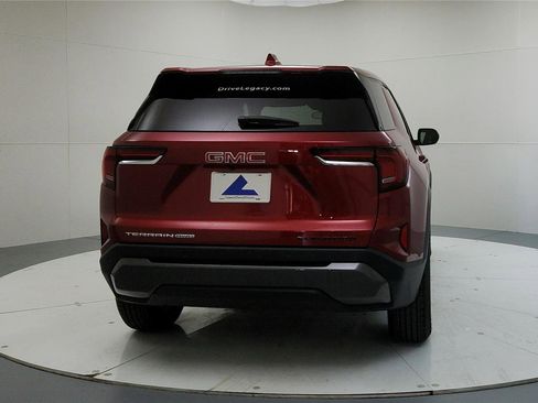 Used 2026 GMC Terrain Elevation image 6