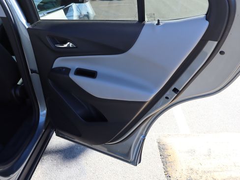 Used 2023 Chevrolet Equinox LT w/ Driver Convenience Package image 33