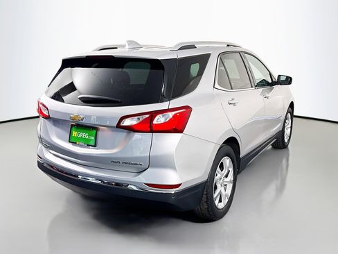 Used 2020 Chevrolet Equinox Premier AWD/4WD image 10