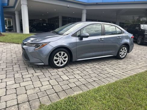 Used 2024 Toyota Corolla LE FWD image 21
