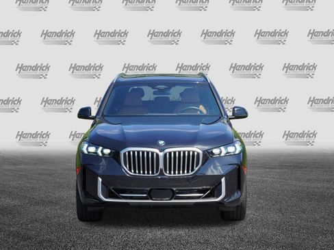 Used 2025 BMW X5 sDrive40i w/ Climate Comfort Package RWD image 3
