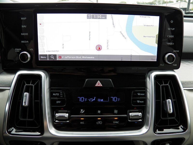 Used 2022 Kia Sorento SX AWD/4WD image 24