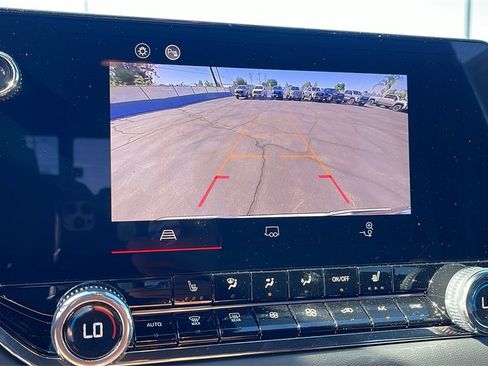 New 2025 GMC Canyon Elevation w/ Convenience Package image 19