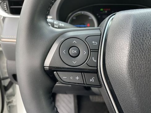 Used 2021 Toyota Venza XLE w/ Softex Package image 28